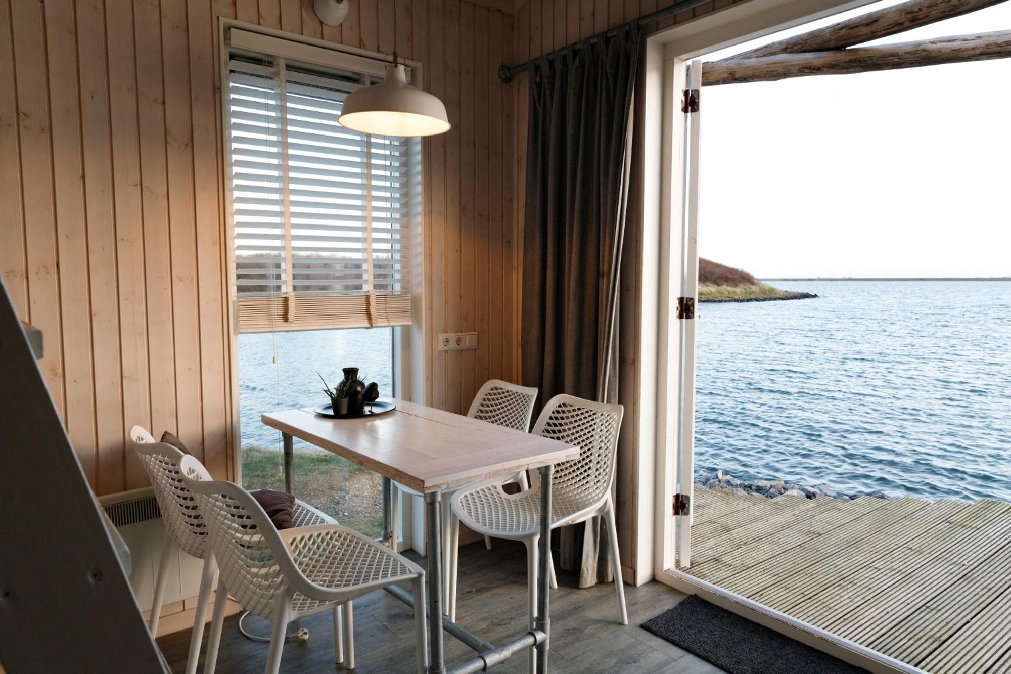 Brouwersdam Stay Ouddorp Esterno foto